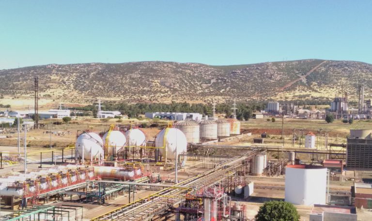 Repsol Química para sus plantas en Puertollano tras la resolución del contrato con Eserman