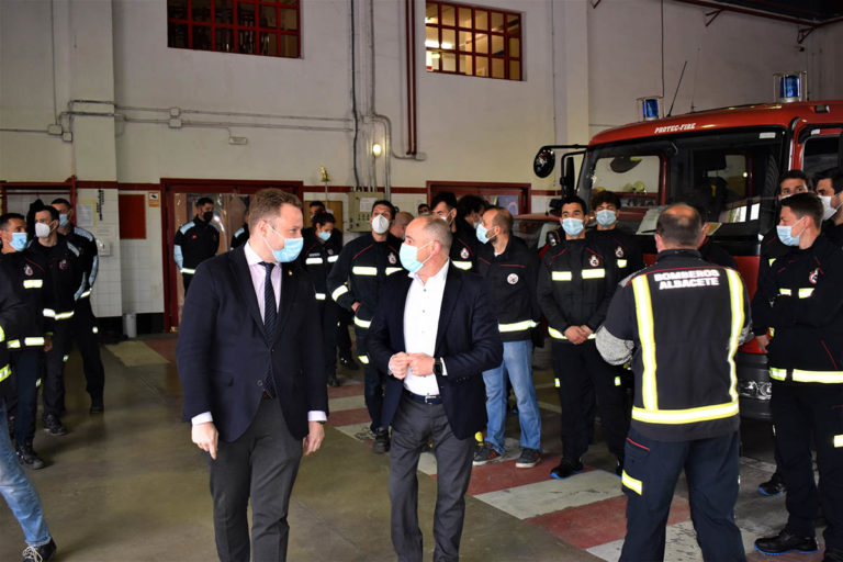 Casañ (Cs) formaliza su dimisión como alcalde de Albacete y prepara el camino para dar el bastón de mando a Sáez (PSOE)
