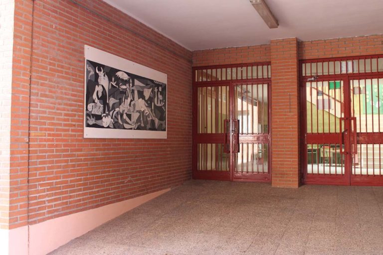Desalojan el colegio Gregorio Marañón de Toledo ante una posible fuga de gas