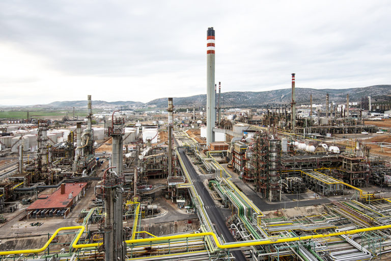 Puertollano: Sindicatos lamentan que Repsol «culpe» a dos trabajadores de un accidente laboral ocurrido en agosto