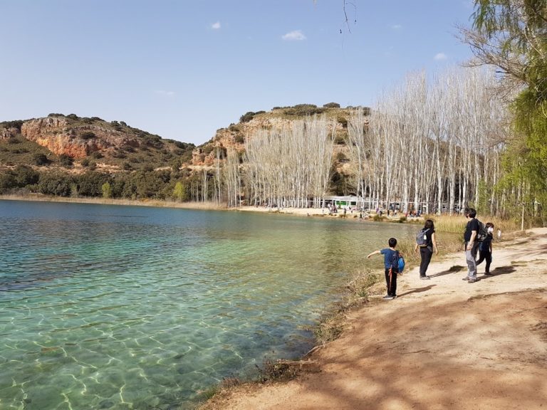 Los bañistas deberán pagar un euro para disfrutar de las Lagunas de Ruidera en el término de Ossa