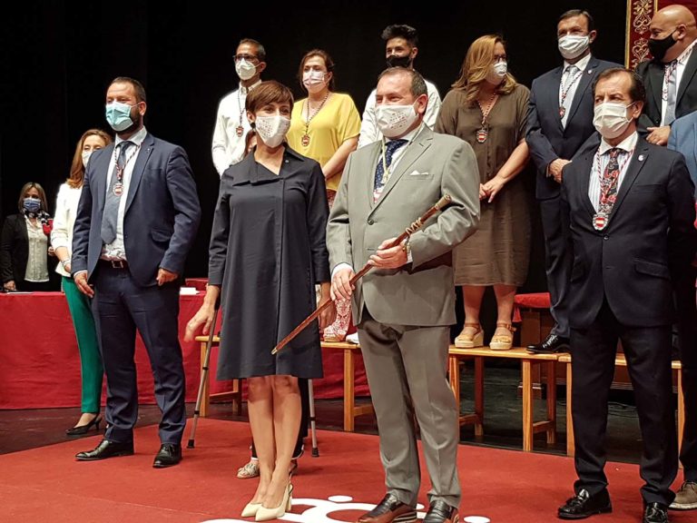 Dijo hola y adiós, y el portazo sonó como un signo de interrogación (Editorial)