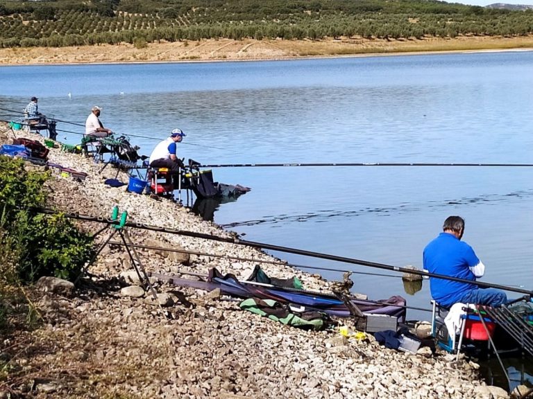 El Gobierno regional establece la nueva Orden de Vedas de Pesca para 2025 con medidas concretas para el control de especies invasoras
