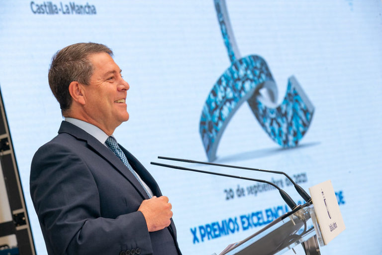 Apertura de barras, eliminación de aforos y liberalización de horarios, próximas medidas a tomar por Castilla-La Mancha