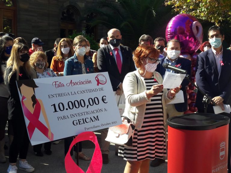Puertollano celebra el Día del Cáncer de Mama con un mensaje de esperanza