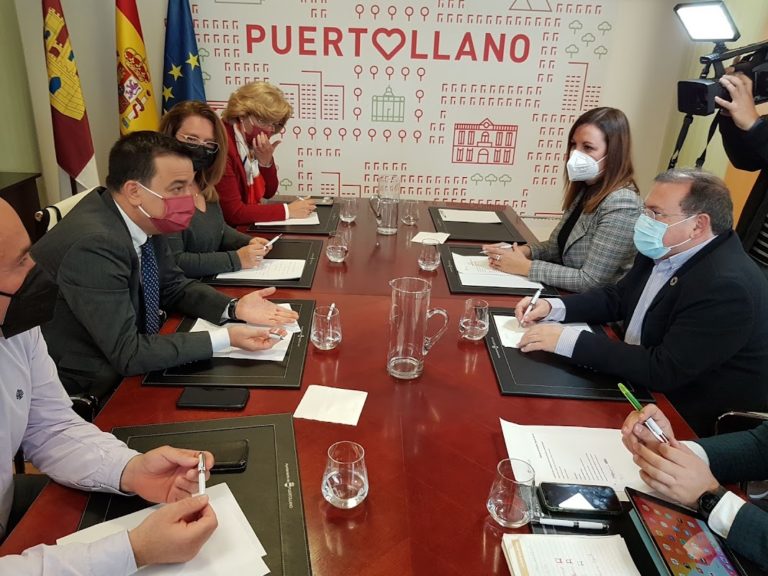 El Gobierno regional invertirá 800.000 euros para garantizar el abastecimiento de agua a Puertollano y otros 12 municipios del Campo de Calatrava