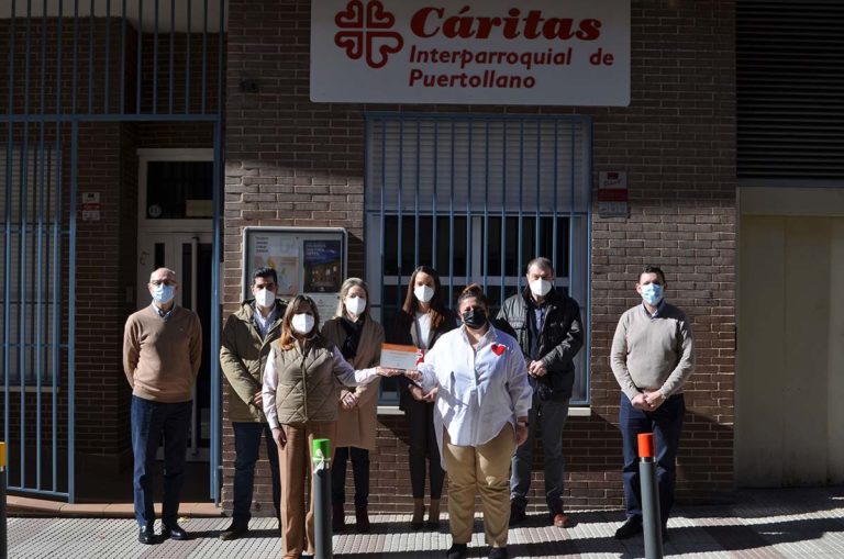 Repsol traslada la solidaridad de sus profesionales a Cáritas Puertollano