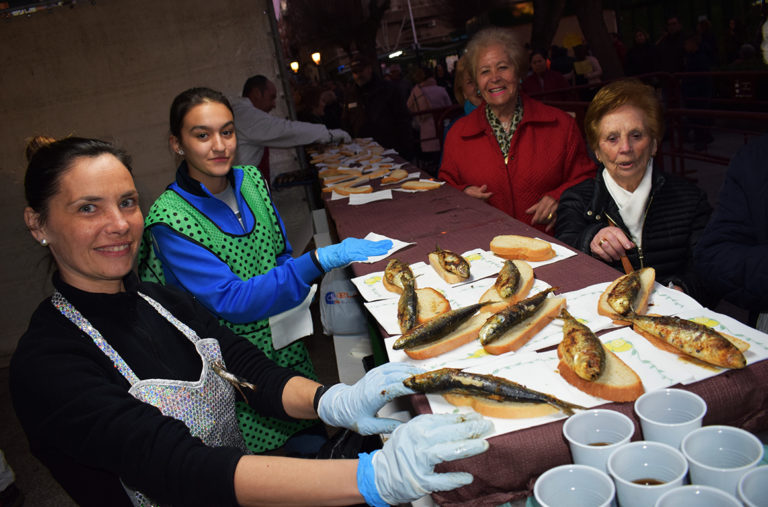 Puertollano recupera dos fines de semana carnavaleros con desfiles y sardinada