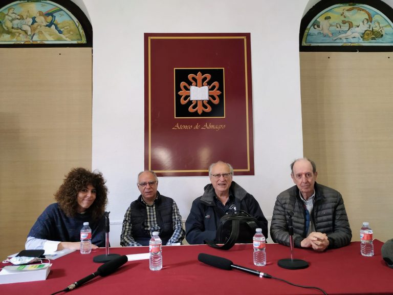 El coloquio ‘A más de un mes de la agresión rusa a Ucrania’ reúne a grandes expertos en el Ateneo de Almagro