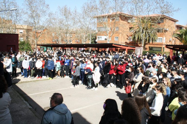 Puertollano rinde homenaje al querido profesor Ángel García Cáceres