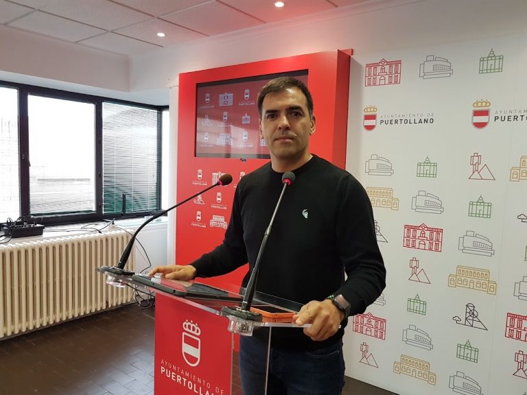 Puertollano: IU critica que el PP utilice los contratos «en función de su interés»