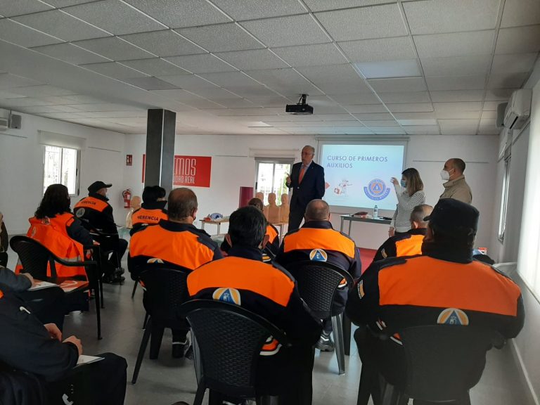 Un total de 17 integrantes de Protección Civil de la provincia de Ciudad Real reciben formación en primeros auxilios y atención sanitaria