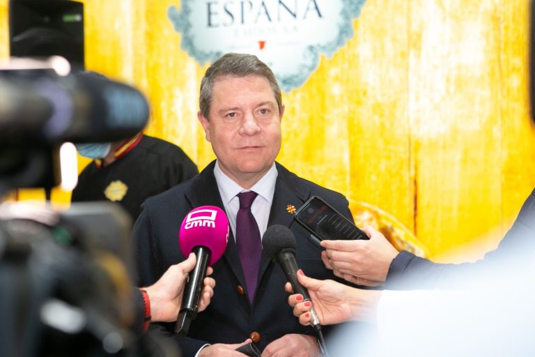 Page ve «prudente y consecuente» la decisión sobre las mascarillas y valora el acuerdo de las CCAA