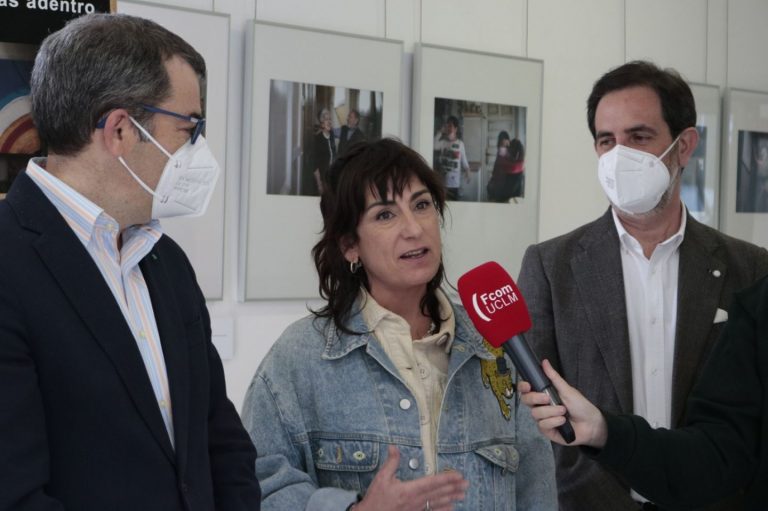 La Facultad de Comunicación de la UCLM abre su Semana de Libertad de Prensa con una exposición de fotos sobre el confinamiento Lavapiés