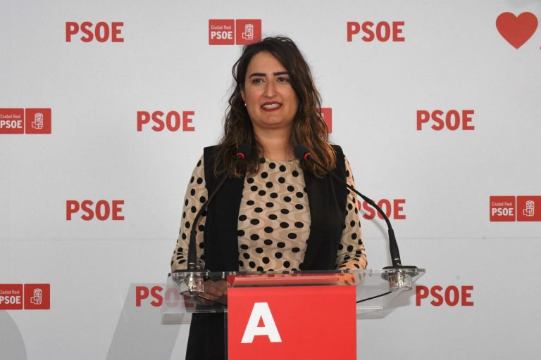 Cristina López: “Quienes hayan realizado ya la Declaración de la Renta han comprobado que existen dos modelos de gobernar»
