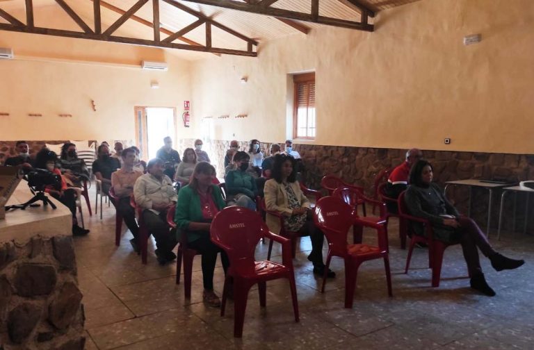 Avanza la documentación de arte rupestre en Solana del Pino