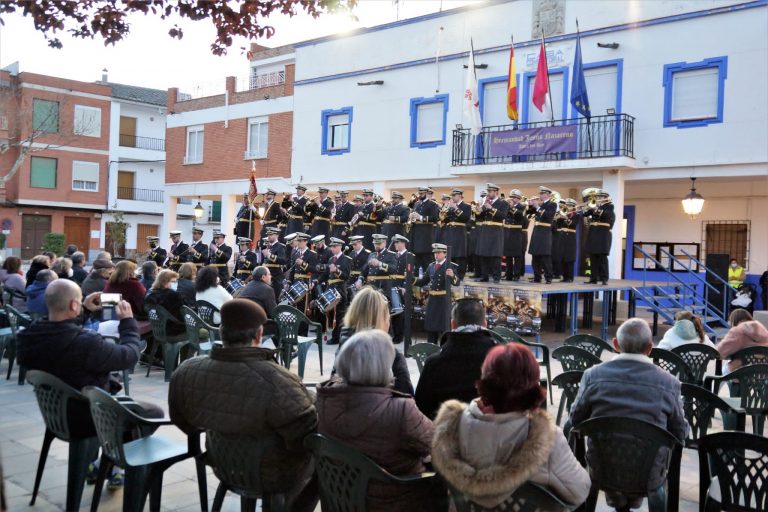 Éxito del I Encuentro de Banda de Cornetas y Tambores ‘Aldea Cofrade’ que llenó la Plaza de España de Aldea del Rey