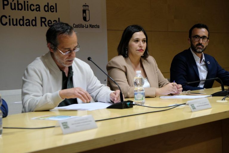 El Gobierno regional trabaja para poner en marcha el próximo curso escolar talleres didácticos en el Parque Arqueológico de Alarcos