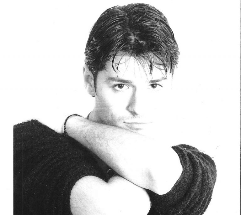 El escritor puertollanense Jesús Manuel de las Bayonas lanza su tercer libro desde Atlanta