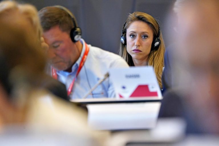 Castilla-La Mancha se suma a la petición de poner fin a las importaciones de la Unión Europea de petróleo, gas y carbón rusos