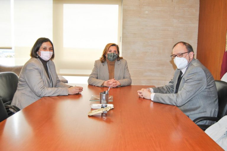 El Gobierno regional destaca que con el nombramiento como director de Antonio Dávila se pretende dar un nuevo impulso al Museo de Santa Cruz y sus filiales