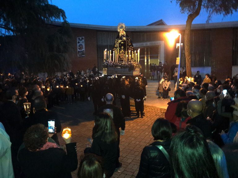 Nuestra Señora del Mayor Dolor sale a hombros por primera vez en Puertollano