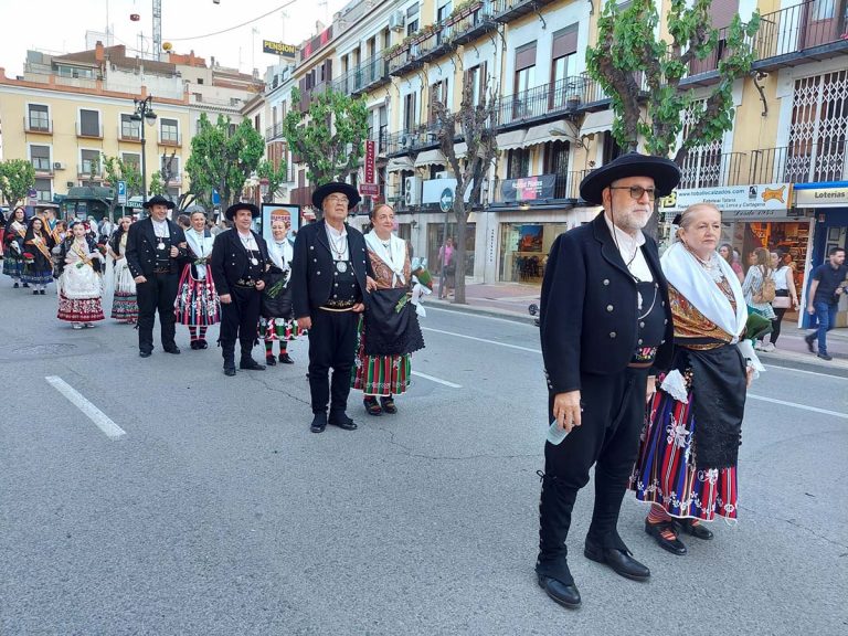 Ciudad Real: La alcaldesa y una comitiva de Pandorgos participan en las Fiestas de Primavera de Murcia
