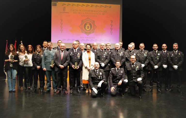 El Gobierno regional reconoce la labor de la Policía Local y su colaboración con otros cuerpos de seguridad para garantizar una respuesta rápida y eficaz