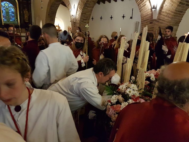 Puertollano: Estallido de emoción y lágrimas en la Soledad tras cuatro años de espera