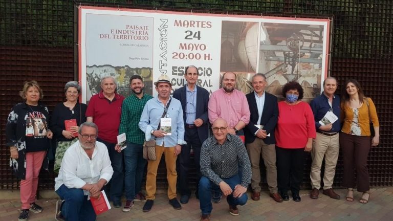 Diego Peris presentó en Corral de Calatrava un libro sobre el patrimonio industrial del municipio