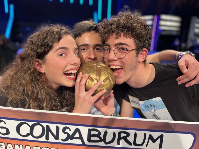 El IES “Consaburum» de Consuegra gana el concurso «Soy quien más sabe de la región»