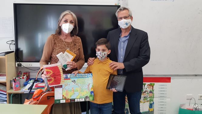 Álvaro González Carrero gana el concurso de dibujo «Valle de Alcudia»