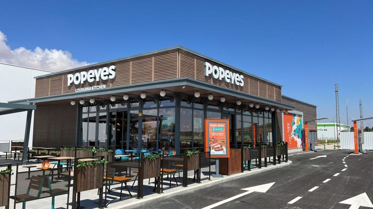El pollo de Popeyes aterriza en Puertollano