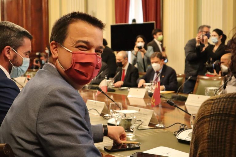 El sector agroalimentario y el medio rural de Castilla-La Mancha salen “muy beneficiados” de la sectorial de hoy con 34 millones de euros