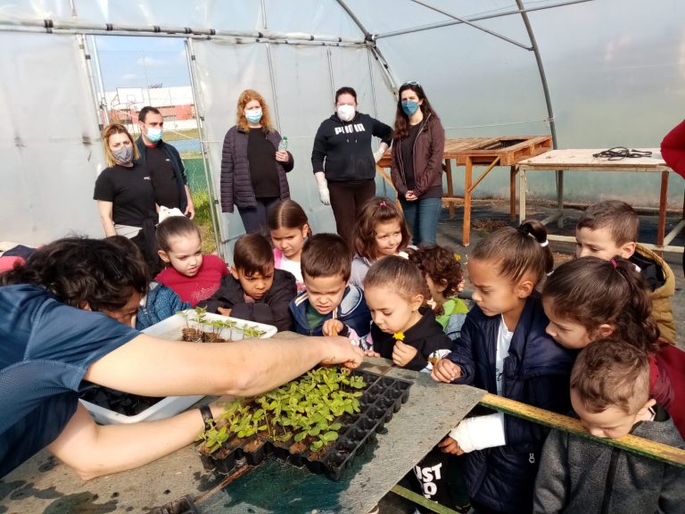 Puertollano: Jornada de convivencia entre el Centro AMIAB Puertollano y el colegio Severo Ochoa