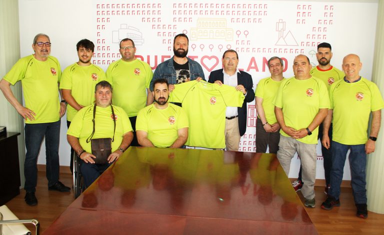 Adolfo Muñiz comparte el sueño de ascenso a primera división del Club de Baloncesto en silla de ruedas