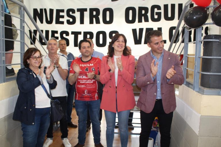El Gobierno regional destina las mismas ayudas a los clubes femeninos que a los masculinos para acabar con la brecha de género en el deporte