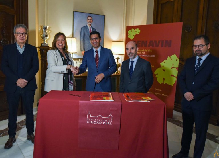 Banco Santander se suma a FENAVIN con apoyo económico y actividades