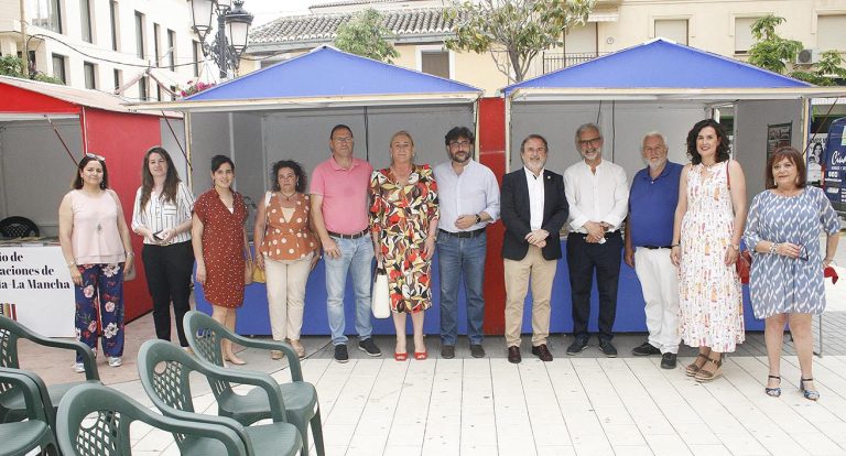 En el ecuador de la I Feria del Libro de Calzada de Calatrava se firmarán ejemplares de libros, se presentarán otros y tendrá lugar el ‘I Encuentro de autores y editoriales’