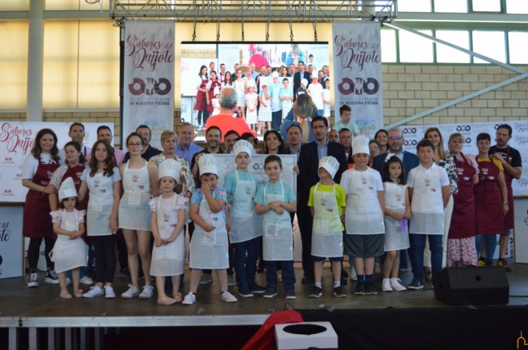 Caballero pone en valor la apuesta por la calidad y la sostenibilidad de los hosteleros y ganaderos de la provincia