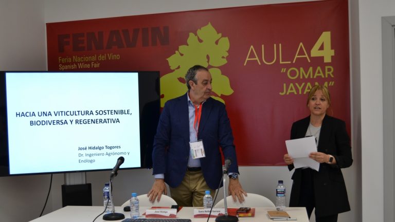 La viticultura Biodiversa y regenerativa, tendencia que viene de Europa y empieza a usarse en España