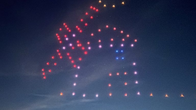 Ciudad Real acogerá el 1 de julio el espectáculo de drones «Drone Light Show» por el 40 aniversario del Estatuto de Castilla-La Mancha