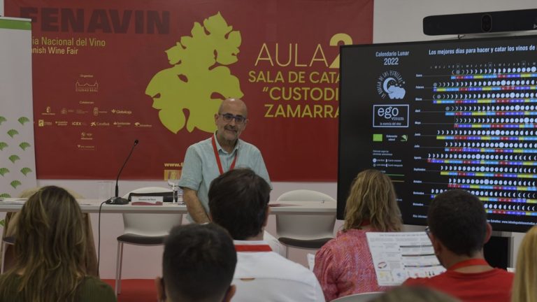 FENAVIN acoge una cata de los «Vinos de las Estrellas», que se producen y consumen de acuerdo al calendario lunar