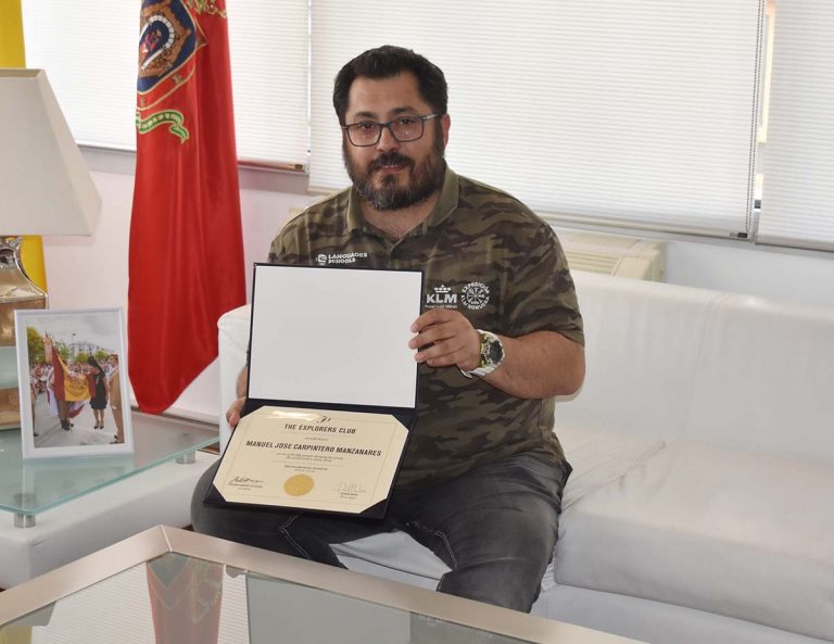 Ciudad Real: La Corporación Municipal recibe a Manuel José Carpintero, el explorador homenajeado en Nueva York