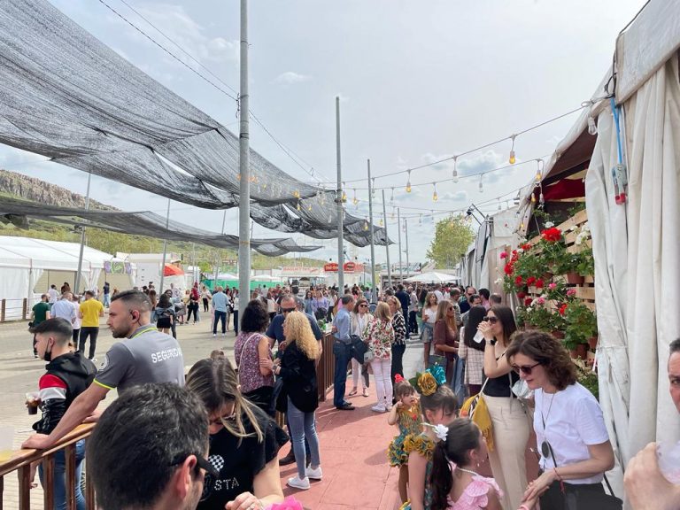 Los conciertos de Manolo García y Miguel Poveda, 50 atracciones y 1.500 metros de casetas, principales reclamos de las fiestas patronales de Puertollano