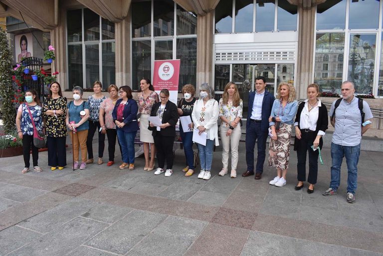Ciudad Real se suma al Día Mundial de la Fibromialgia y del Síndrome de Fatiga Crónica