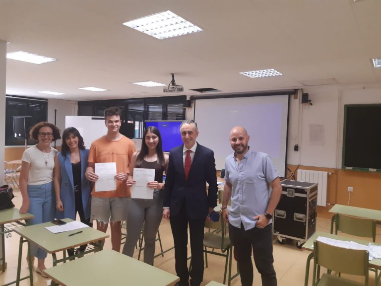 Puertollano: Natalia Campos e Israel Martín ganan el concurso “Proyectos de Empresa» del IES Fray Andrés
