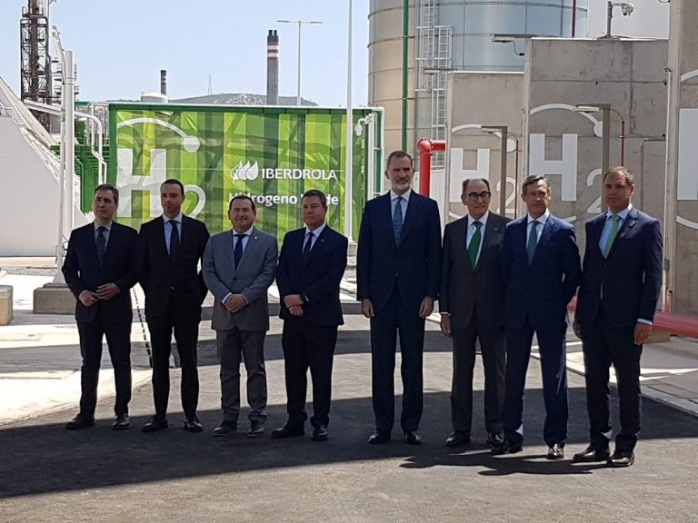 Iberdrola se hace con 242 millones de euros para su proyecto de hidrógeno renovable para producir amoniaco y fertilizantes verdes en Puertollano