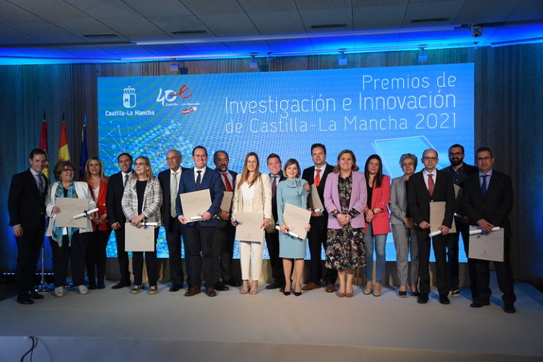 El Gobierno regional felicita a los galardonados con los premios de Investigación e innovación 2021 y recalca el compromiso del Ejecutivo con la ciencia