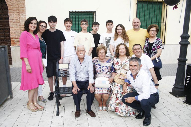 Calzada de Calatrava puso nombre a su primer Banco Literario y dio el pistoletazo de salida a su primera feria del libro